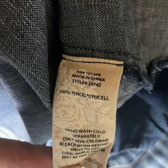 Soft Surroundings Chambray Top Sz M Georgica Dark Blue Capsule Minimalist - Picture 10 of 10